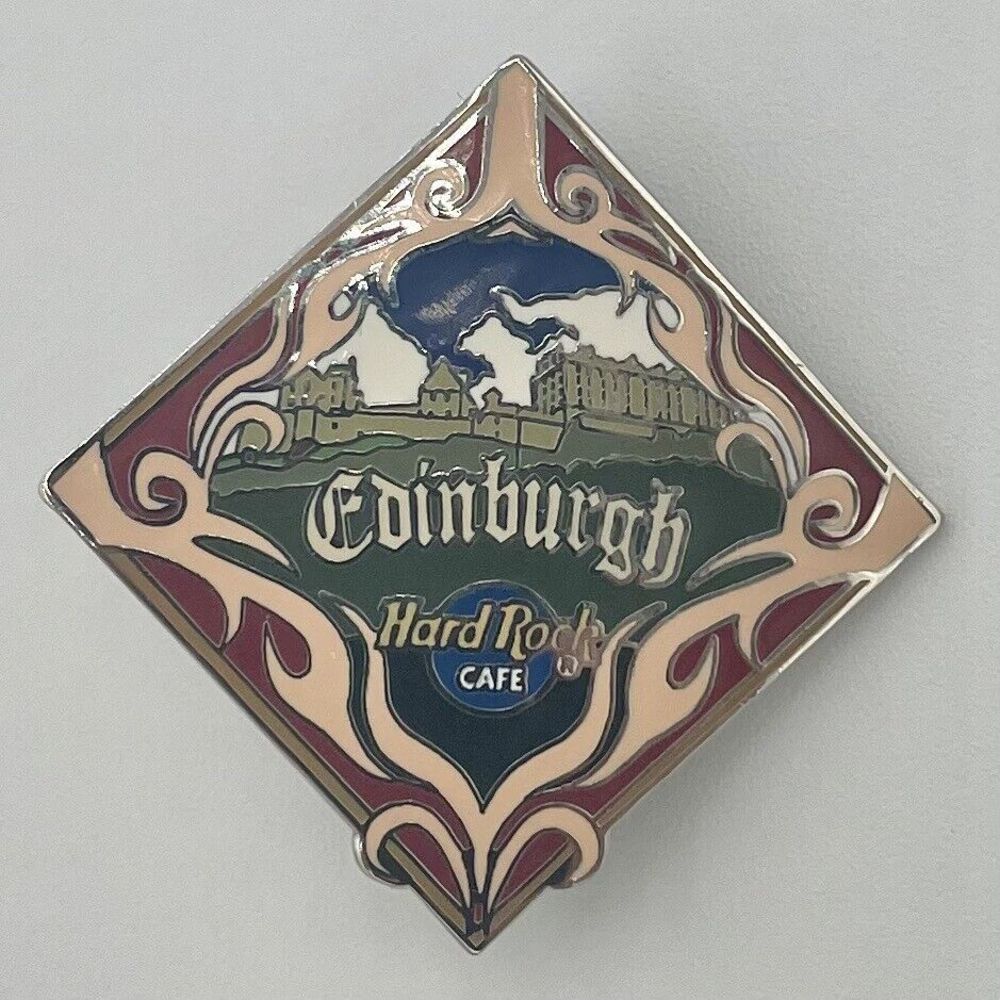 EDINBURGH Castle Hard Rock Cafe Pin Scotland Scottish Royal Castle Hill